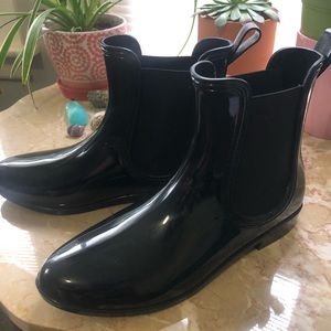 Glossy Black Ankle Rain Booties